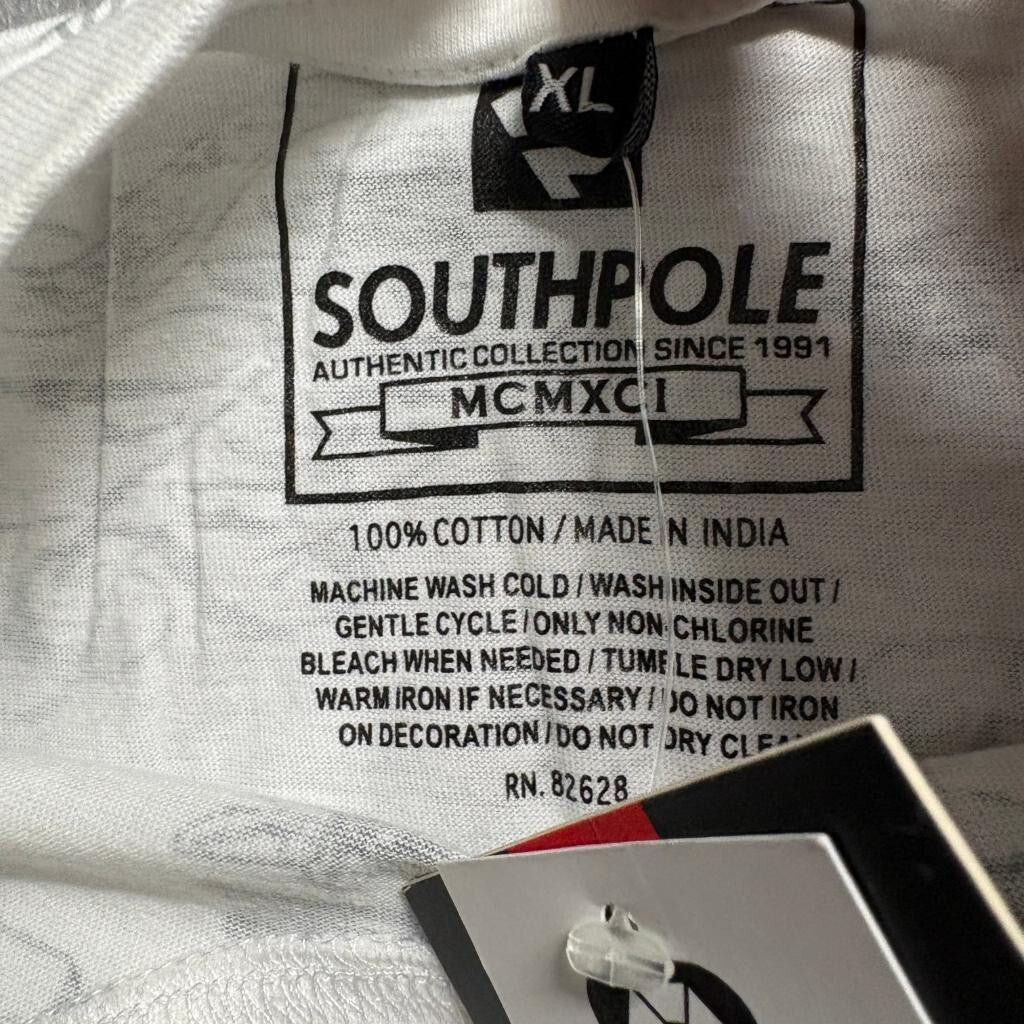 Southpole T-Shirt Mens XL White All Over Print Skull Tattoo Graphic Y2K New