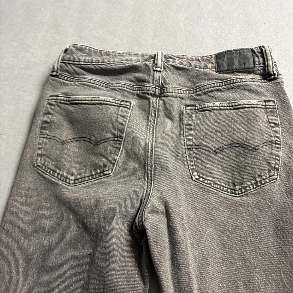 American Eagle Real Good Jeans Womens 30x30 Gray High Rise Straight Leg Denim