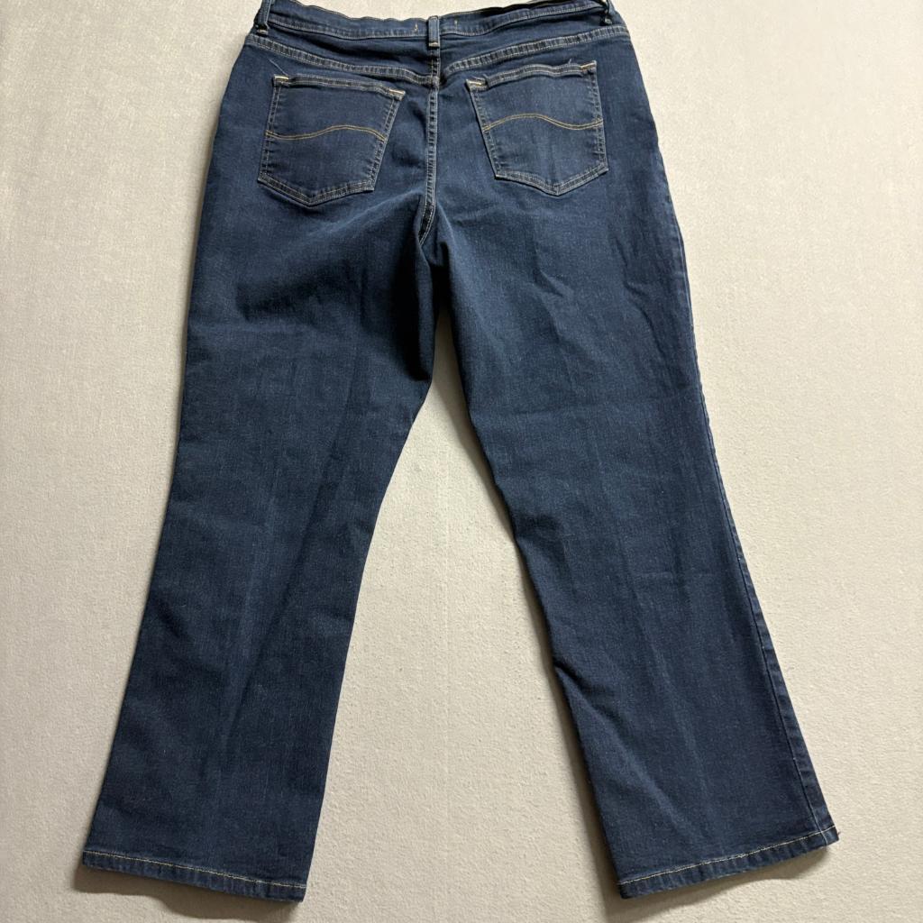 Lee Relaxed Fit Jeans Womens 16 Short Blue Denim Stretch Straight Leg Pants