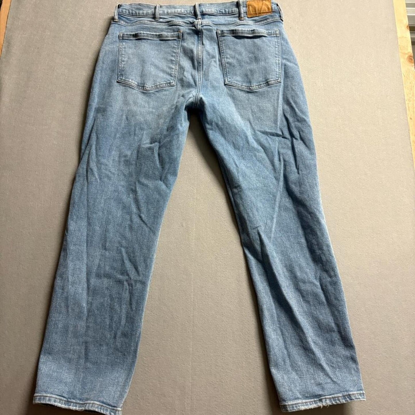 Mutual Weave Jeans Mens 38x30 The Relaxed Light Wash Stretch Denim Blue