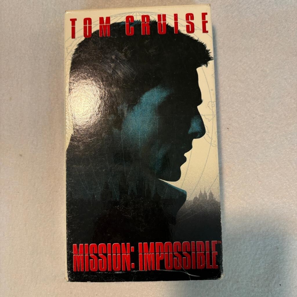 Mission Impossible VHS Tom Cruise 1996 Paramount Pictures Action Movie