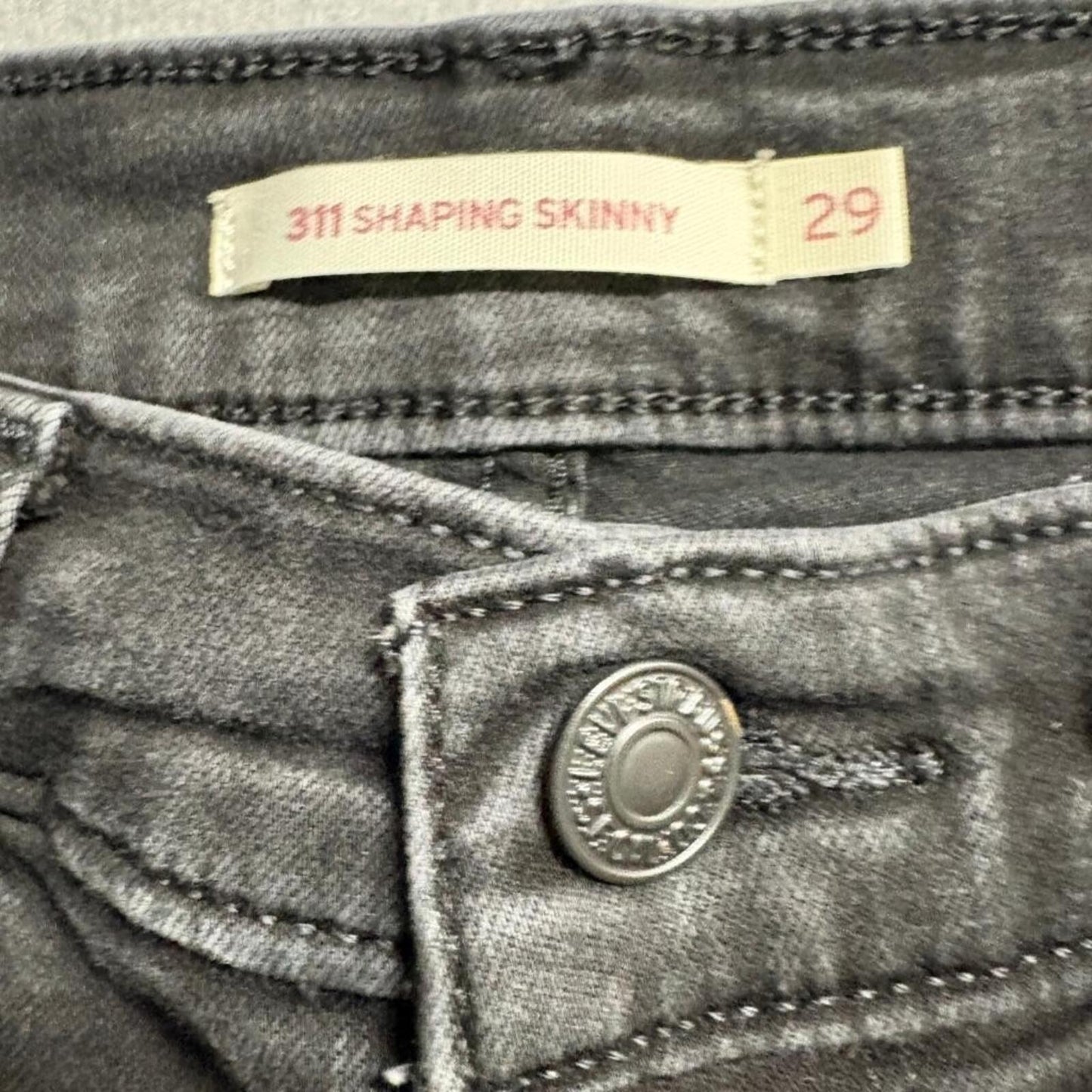 Levi's 311 Shaping Skinny Jeans Womens Size 29x32 Black Denim Stretch Pants