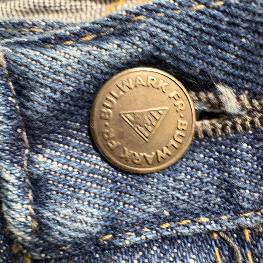 Bulwark FR Flame Resistant Jeans Mens 34x32 Blue Denim Work Pants CAT 2 NFPA