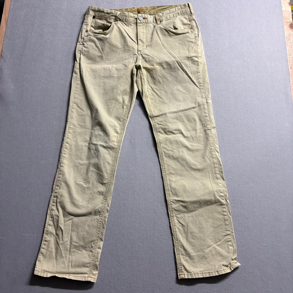 Tommy Bahama Jeans Mens 34x32 Khaki Beige Chino Pants Cotton Stretch