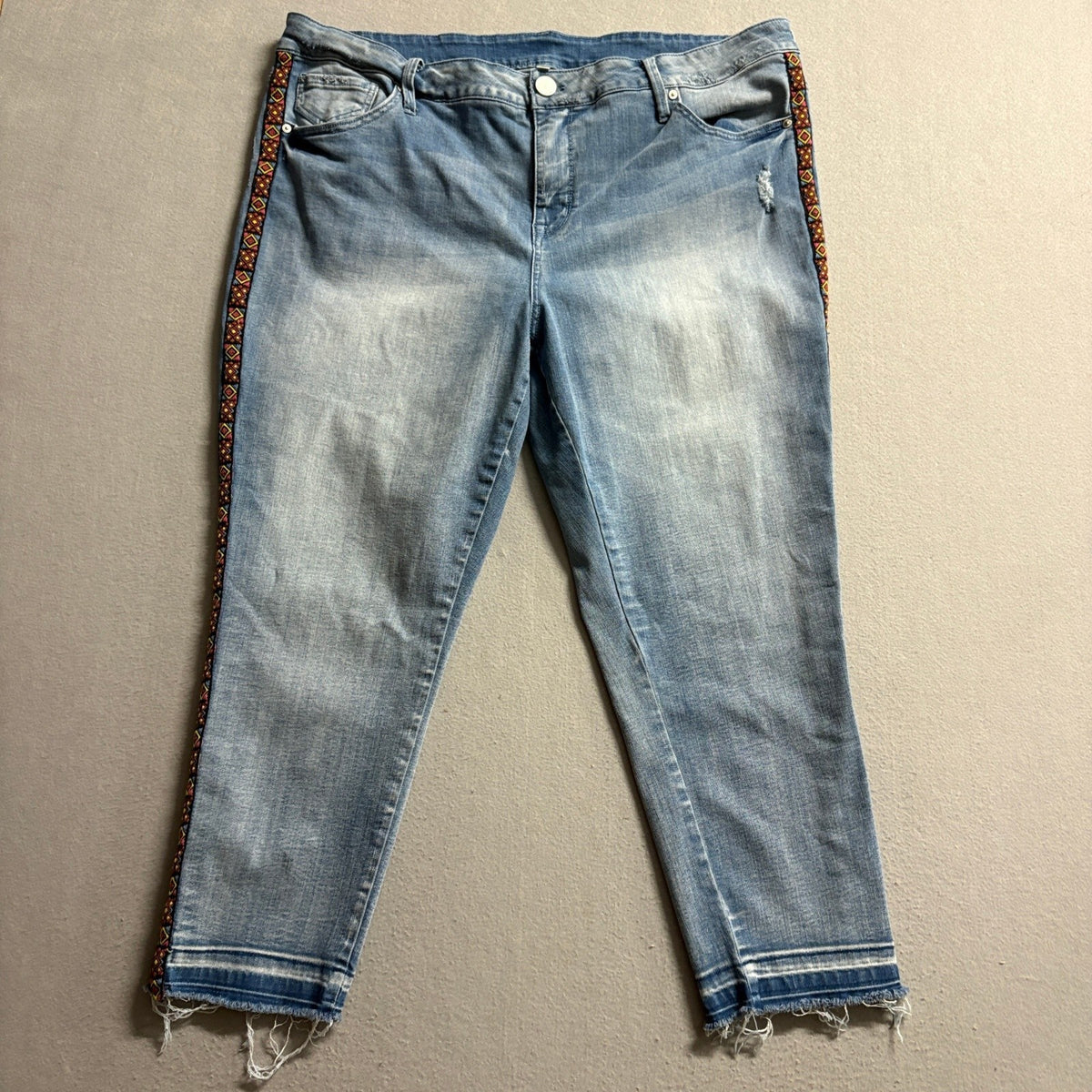 Seven7 Womens Jeans 20W Blue Denim Crop Frayed Hem Embroidered Side Stripe