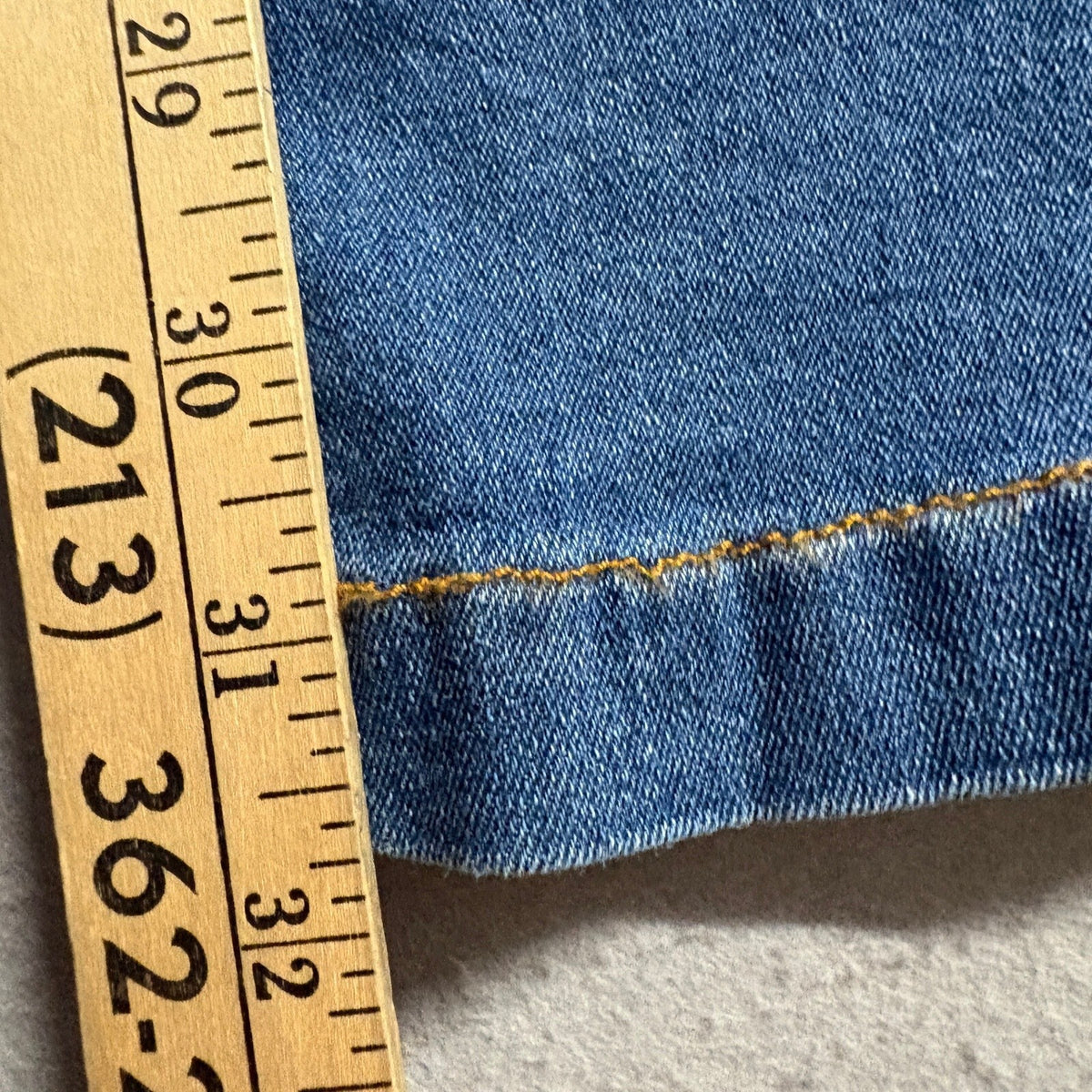 Shein Womens Flare Jeans Size 32 Medium Wash Blue Denim Stretch Bell Bottoms