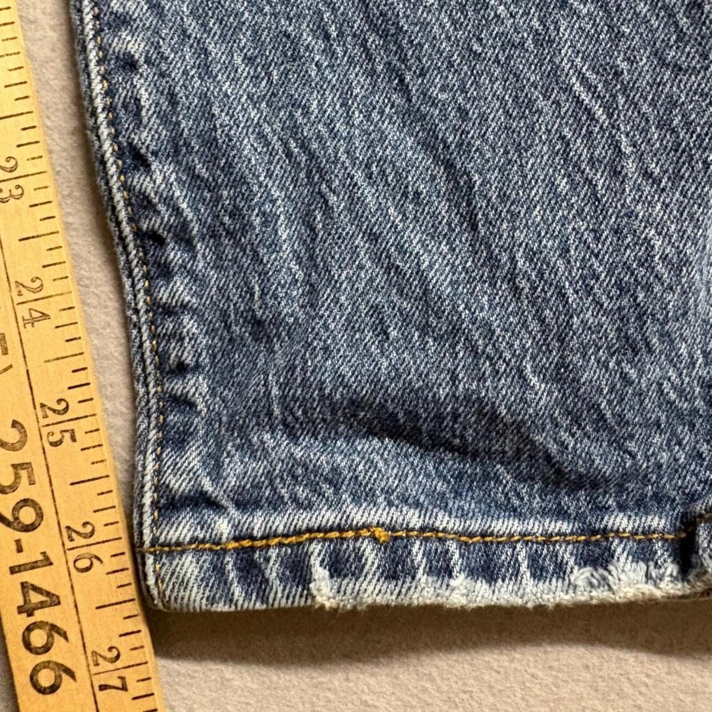 Levis 501 Original Fit Jeans Mens W29 L28 Blue Denim Button Fly Waterless