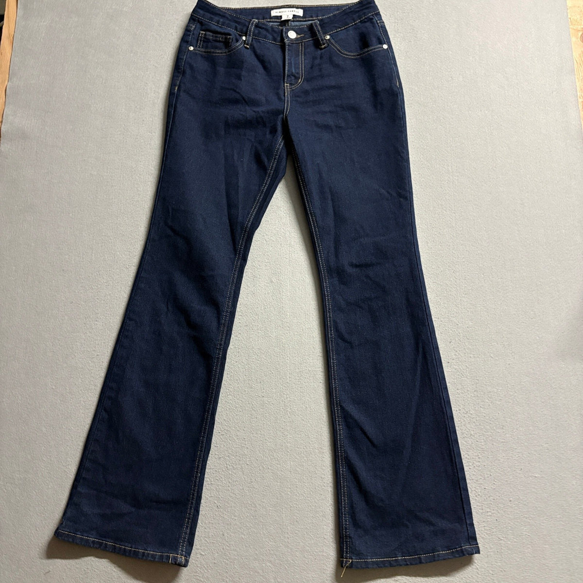 Almost Famous Women Bootcut Flare Jeans Size 7 Dark Wash Blue Stretch Denim