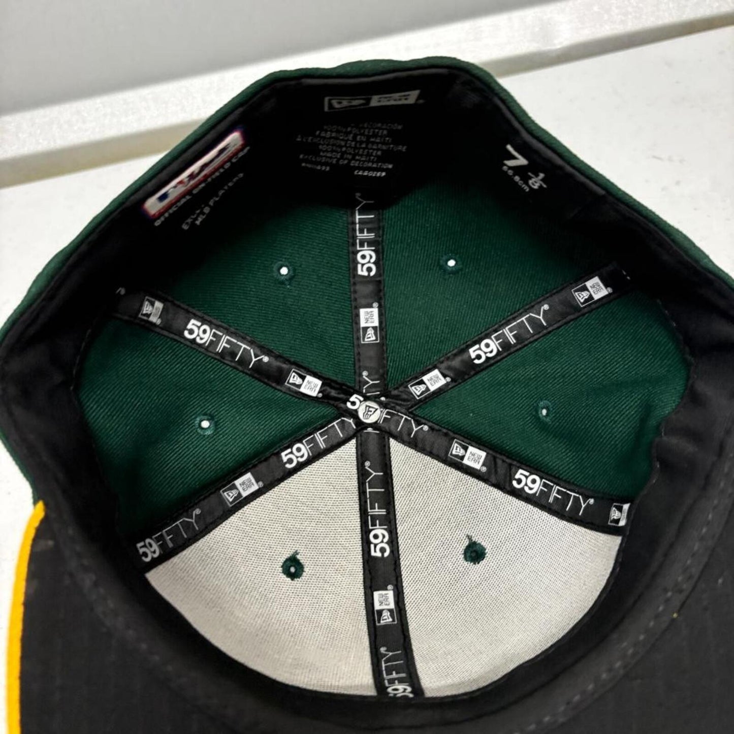 Oakland Athletics New Era 59FIFTY Fitted Hat Size 7 1/8 Green Yellow MLB Cap