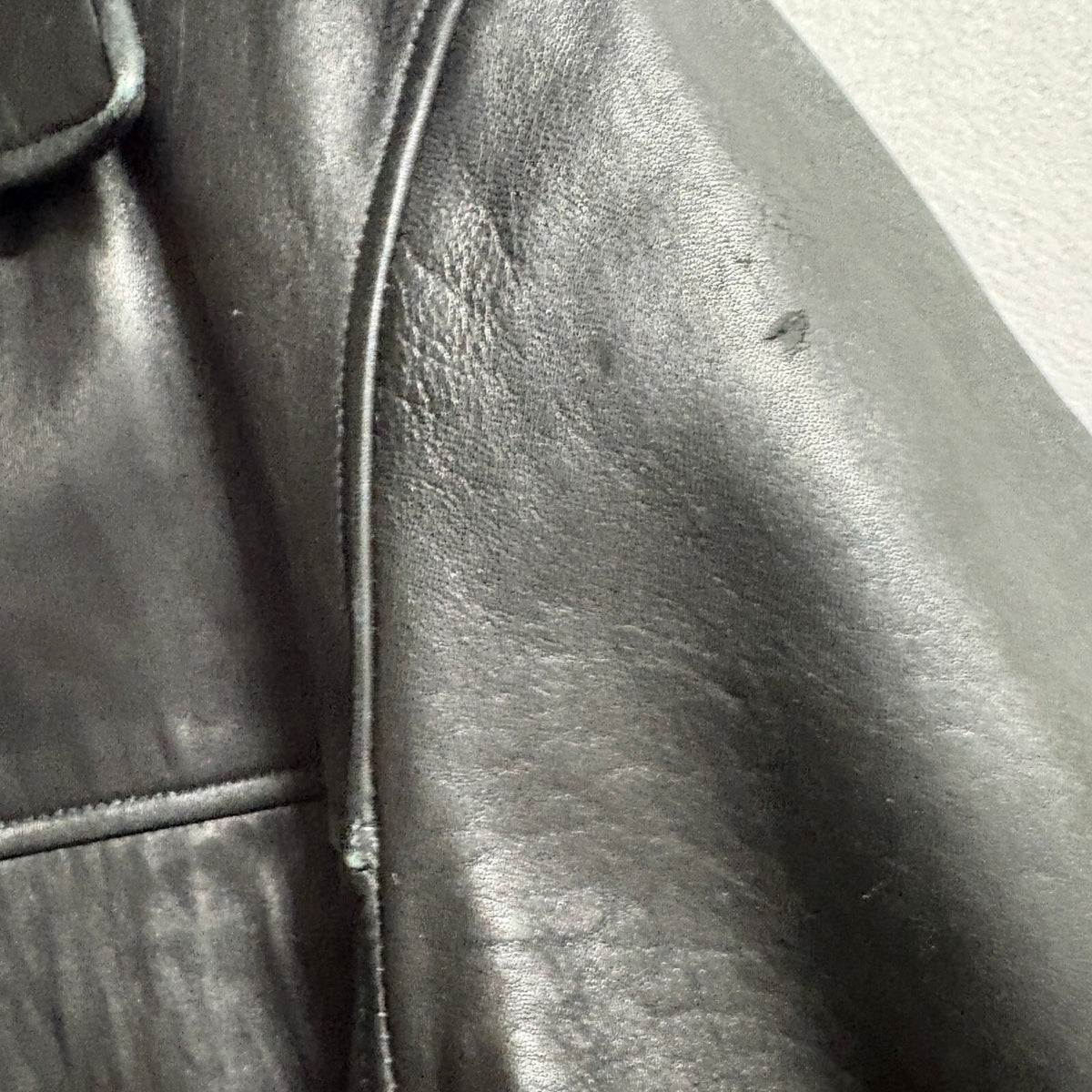 Baracuta Mens L Black Leather Jacket Coat Button Front Insulated Mid Length