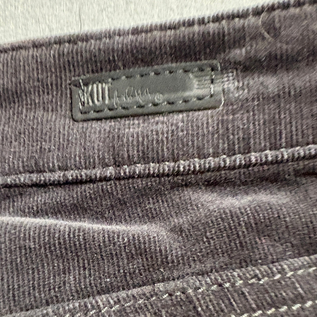 Kut From The Kloth Donna Ankle Skinny Corduroy Pants Womens Size 6 Charcoal Gray