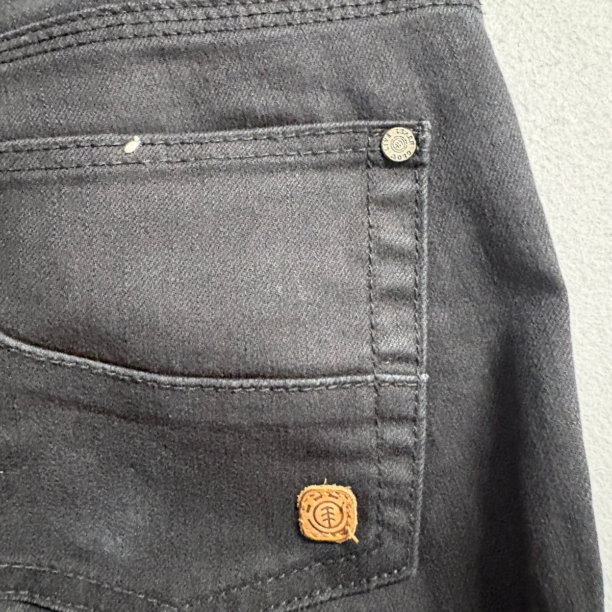 Element Eden Mens Black Skinny Stretch Jeans Size 26 Inseam 29.5 Skateboard