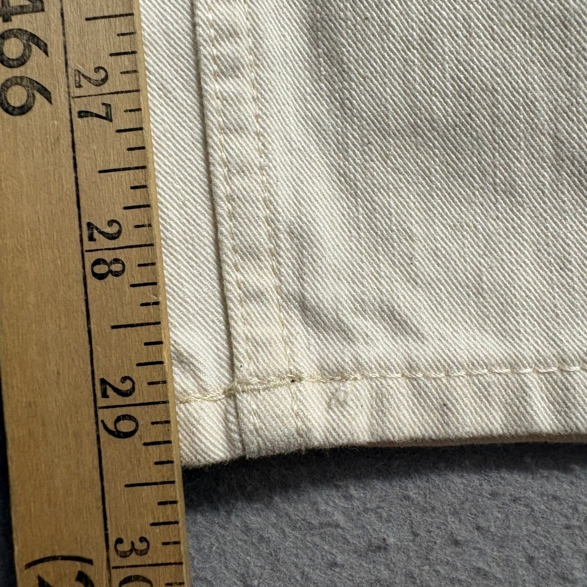 Free Assembly Modern Straight Jeans Womens 30x30 Ecru White 100% Cotton Denim