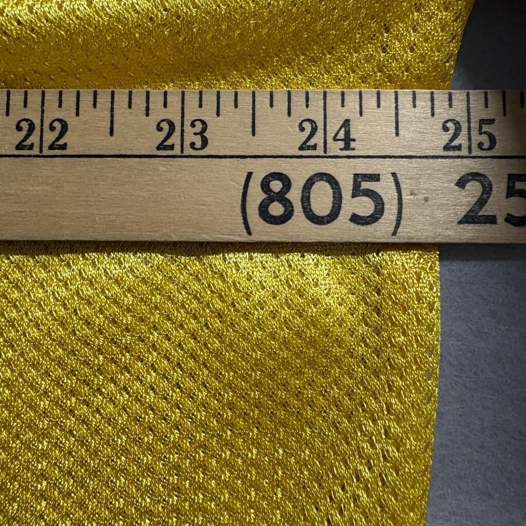 Barcode Future Fashion Pass LA Lakers Jersey and Shorts Set Mens XL Yellow Mesh