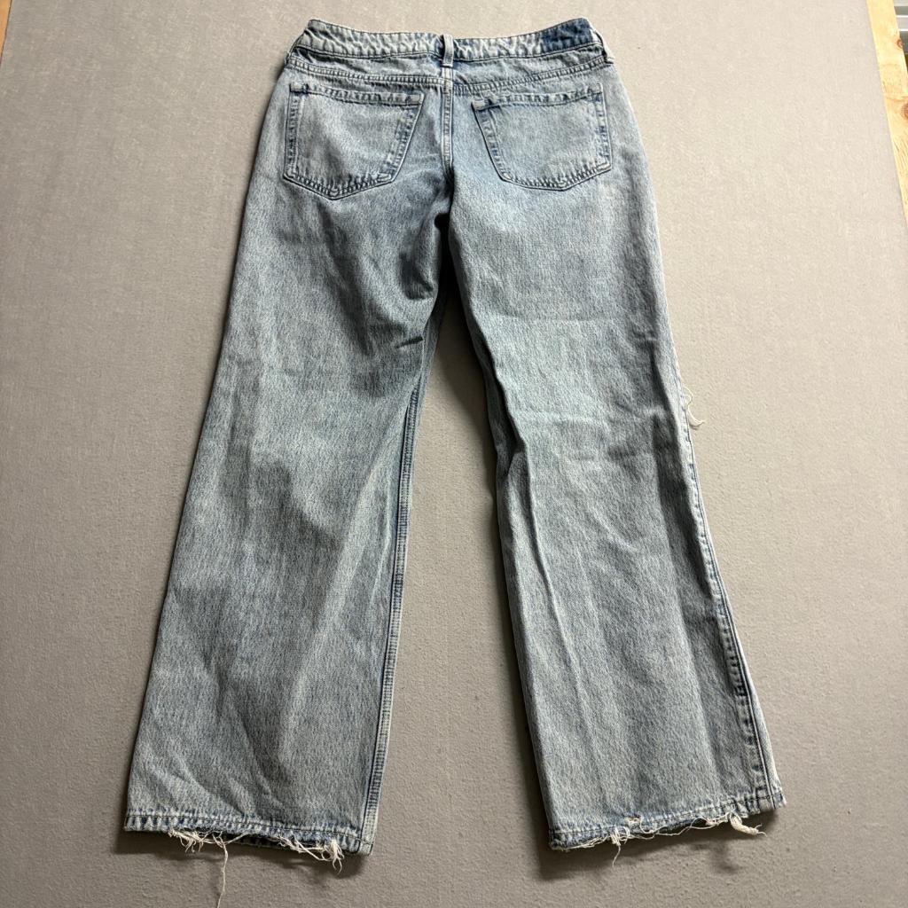 Hollister Low Rise Baggy Jeans Womens 6R W28 Light Wash Distressed Ripped Denim