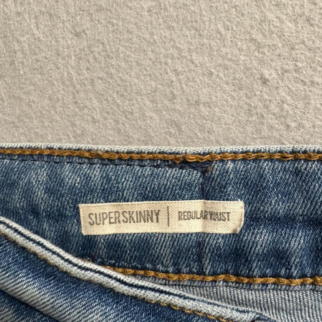 Bershka Distressed Super Skinny Jeans Womens Size 10 Blue Denim Ripped
