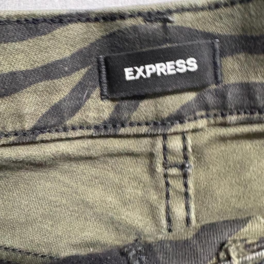 Express Jeans Womens 8 Green Zebra Print Straight Leg Super High Rise Denim