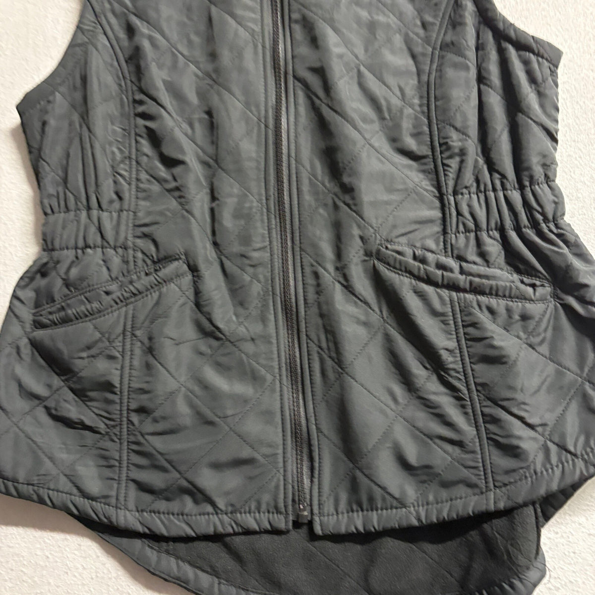 Bit & Bridle Quilted Vest Womens Small Black Fleece Lined Elastic Waist Zip Up