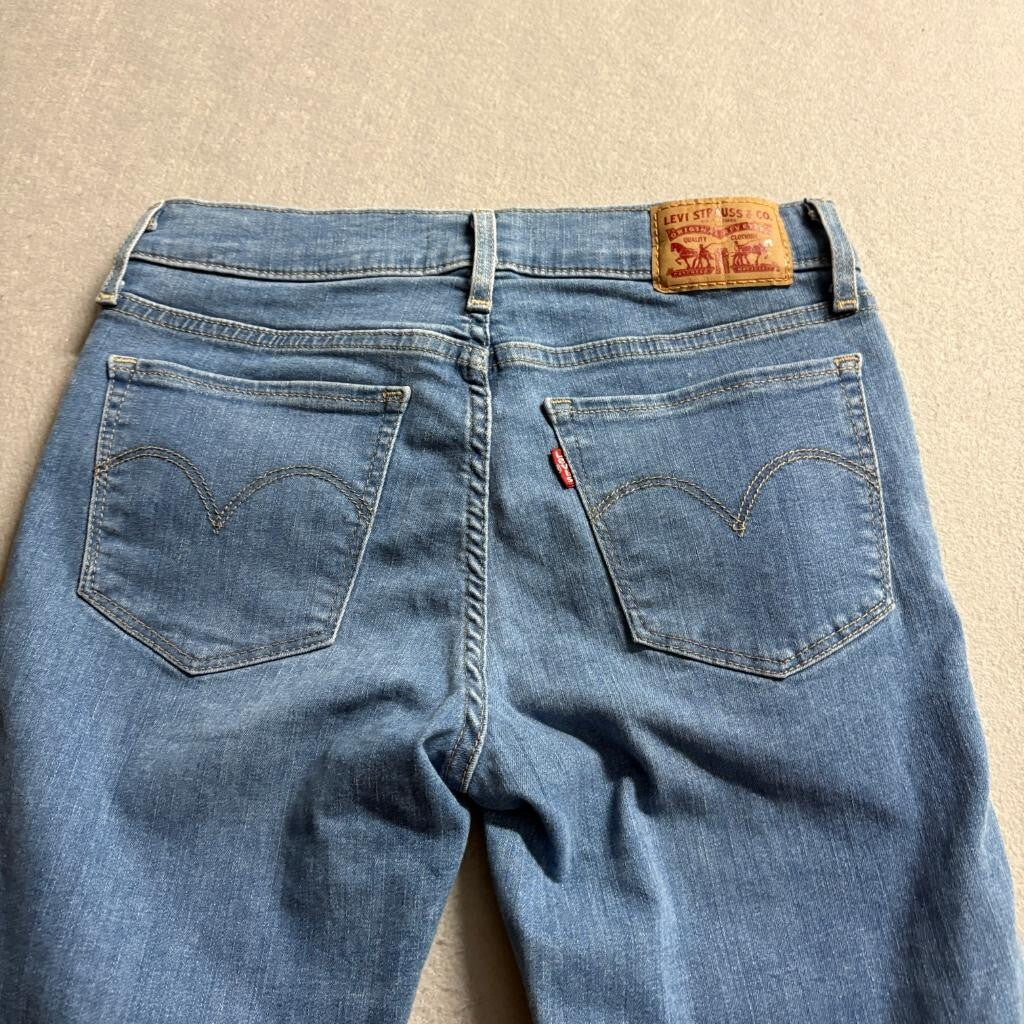 Levi's 710 Super Skinny Jeans Womens Size 27 W27 L30 Medium Wash Denim