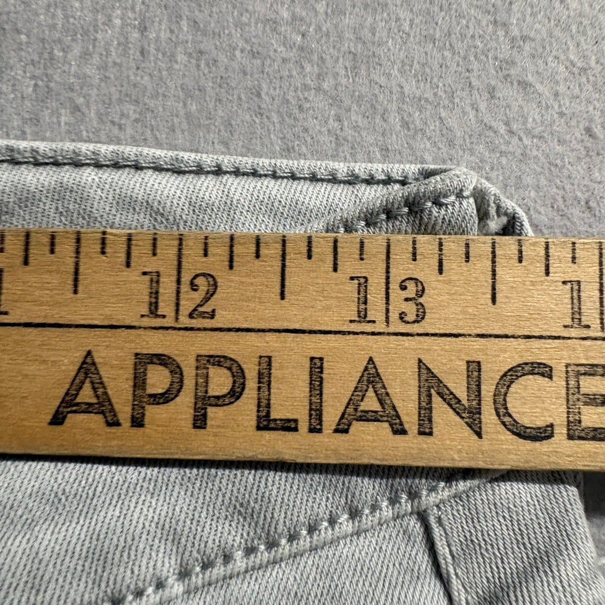 Liverpool Los Angeles The Crop Flare Jeans Womens Size 2 26 Grey Raw Raw Hem