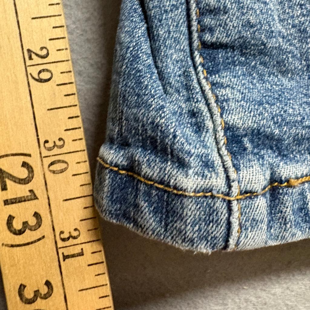 Levi's 550 Relaxed Bootcut Jeans Womens 10M Blue Denim Stretch Medium Wash