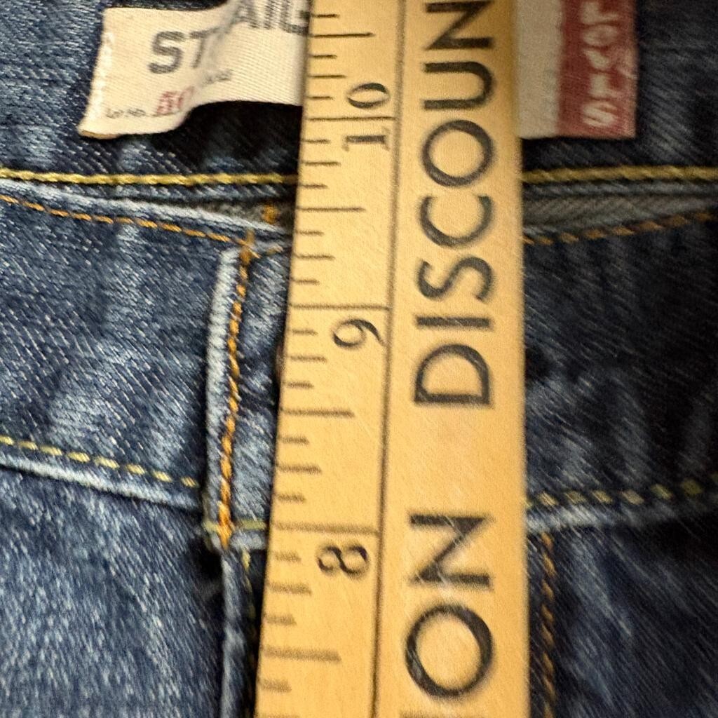 Levis 505 Straight Fit Jeans Mens 32x34 Blue 100% Cotton Denim Medium Wash
