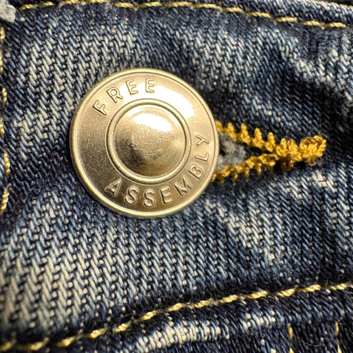 Free Assembly Womens Jeans Size 4 Blue Super High Rise Straight Raw Hem