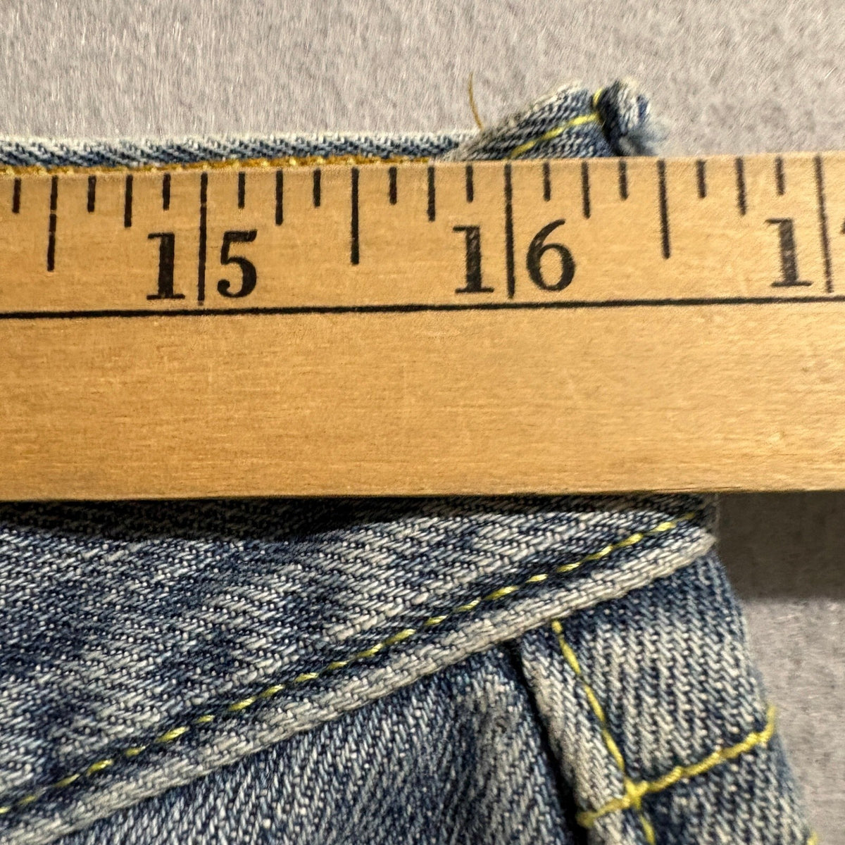 Old Navy Blue Jeans Womens Size 8 Capri Cuffed Crop Denim Low Waist Y2K Blue