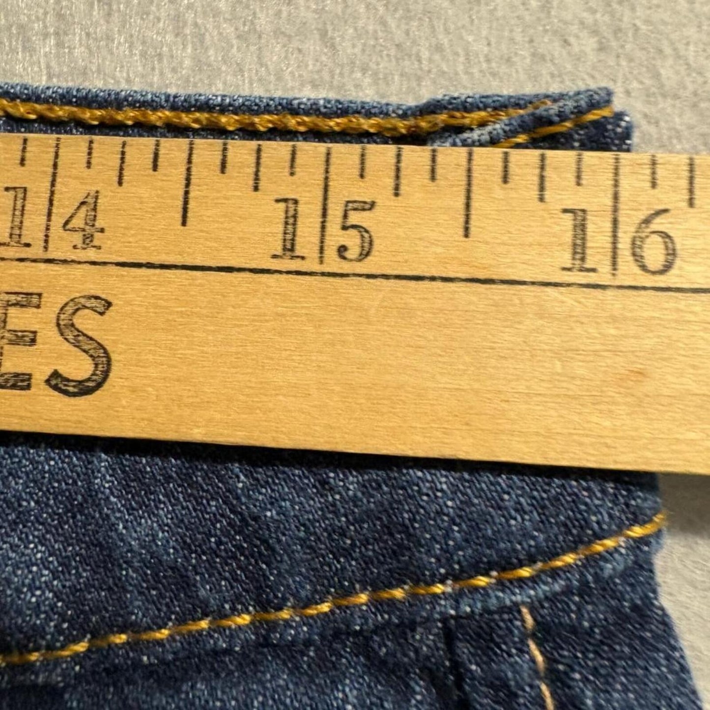 Levi's 511 Skinny Jeans Womens Size 32x30 Dark Wash Blue Denim Mid Rise Stretch