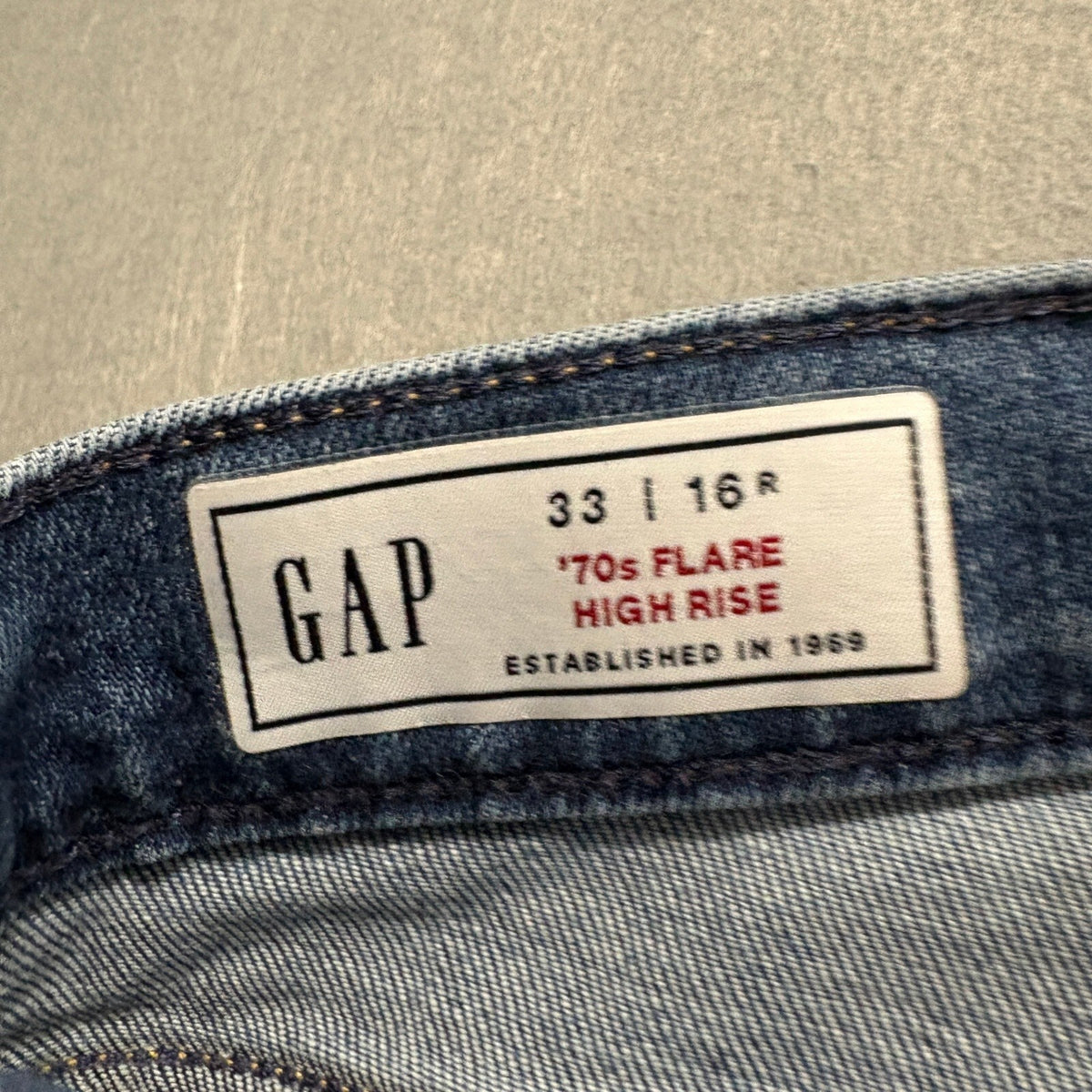 Gap 70s Flare High Rise Jeans Womens 33 16R Blue Denim Stretch Patch Pocket