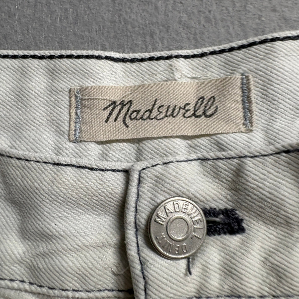 Madewell Tapered Wide Leg Jeans Womens 30 Off White Raw Hem 100% Cotton Denim