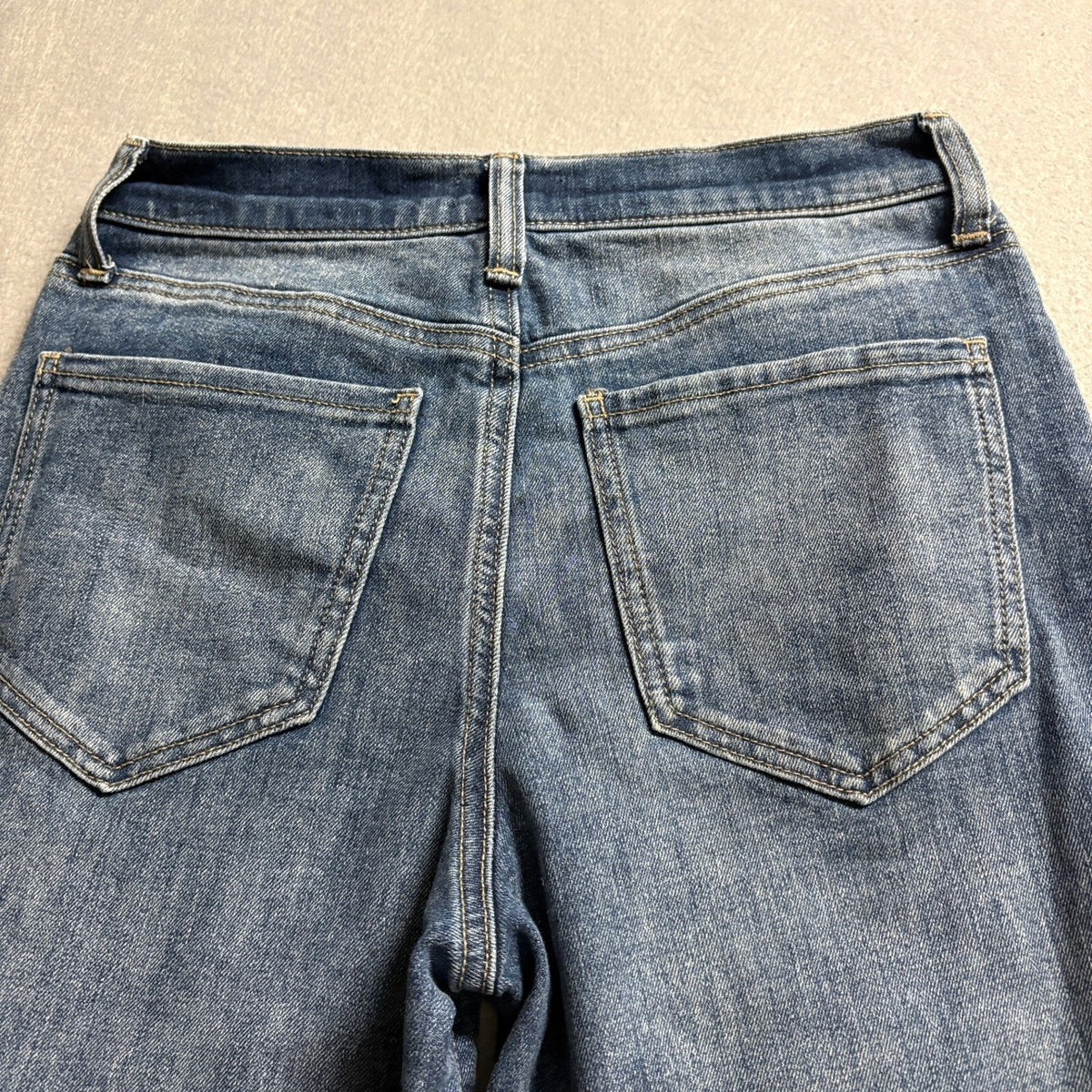 SO High Rise Wide Leg Jeans Womens Size 5 / 27 Raw Hem Medium Wash Denim Stretch