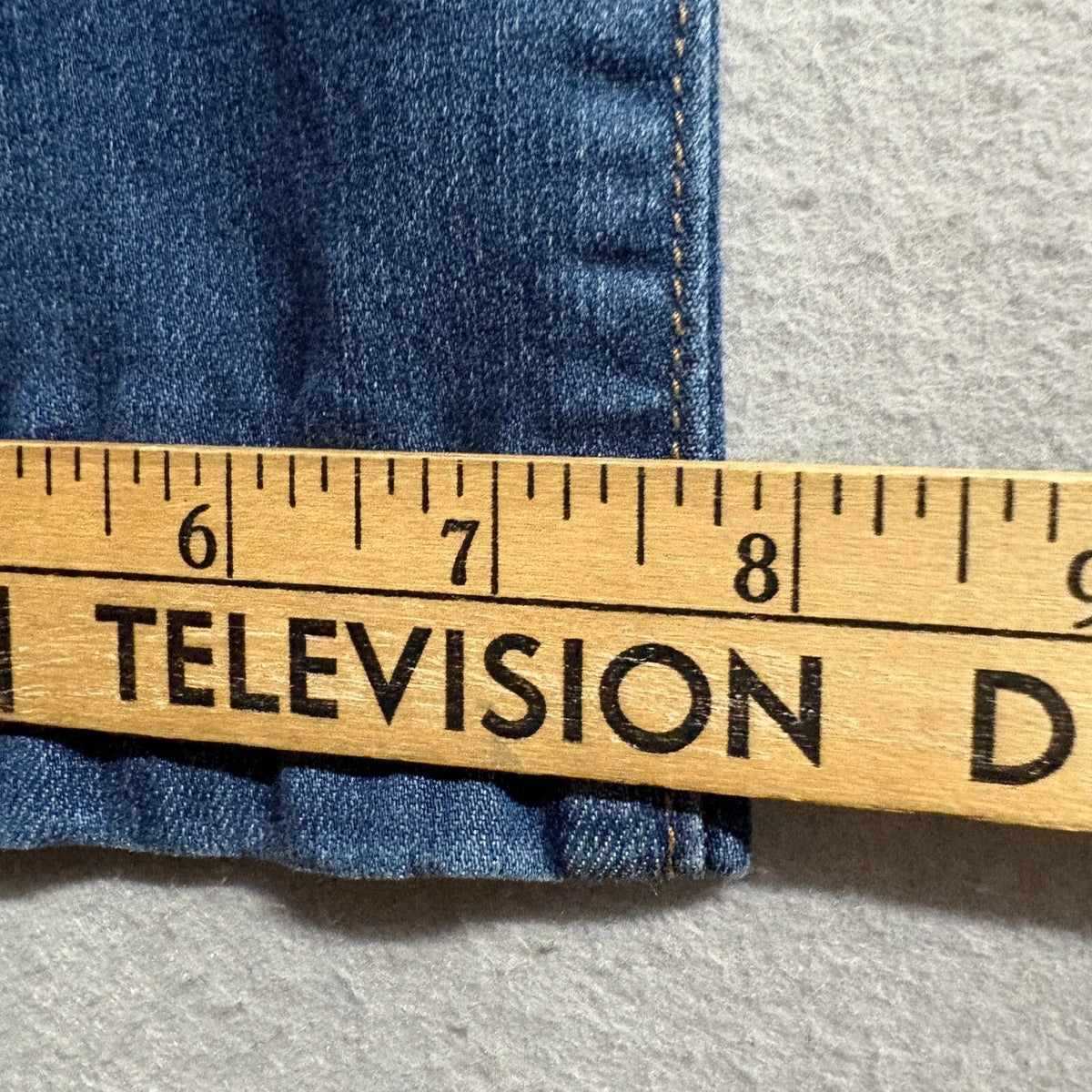 Wit & Wisdom Denim Bermuda Shorts Size 4 Medium Wash Stretch Blue Jeans