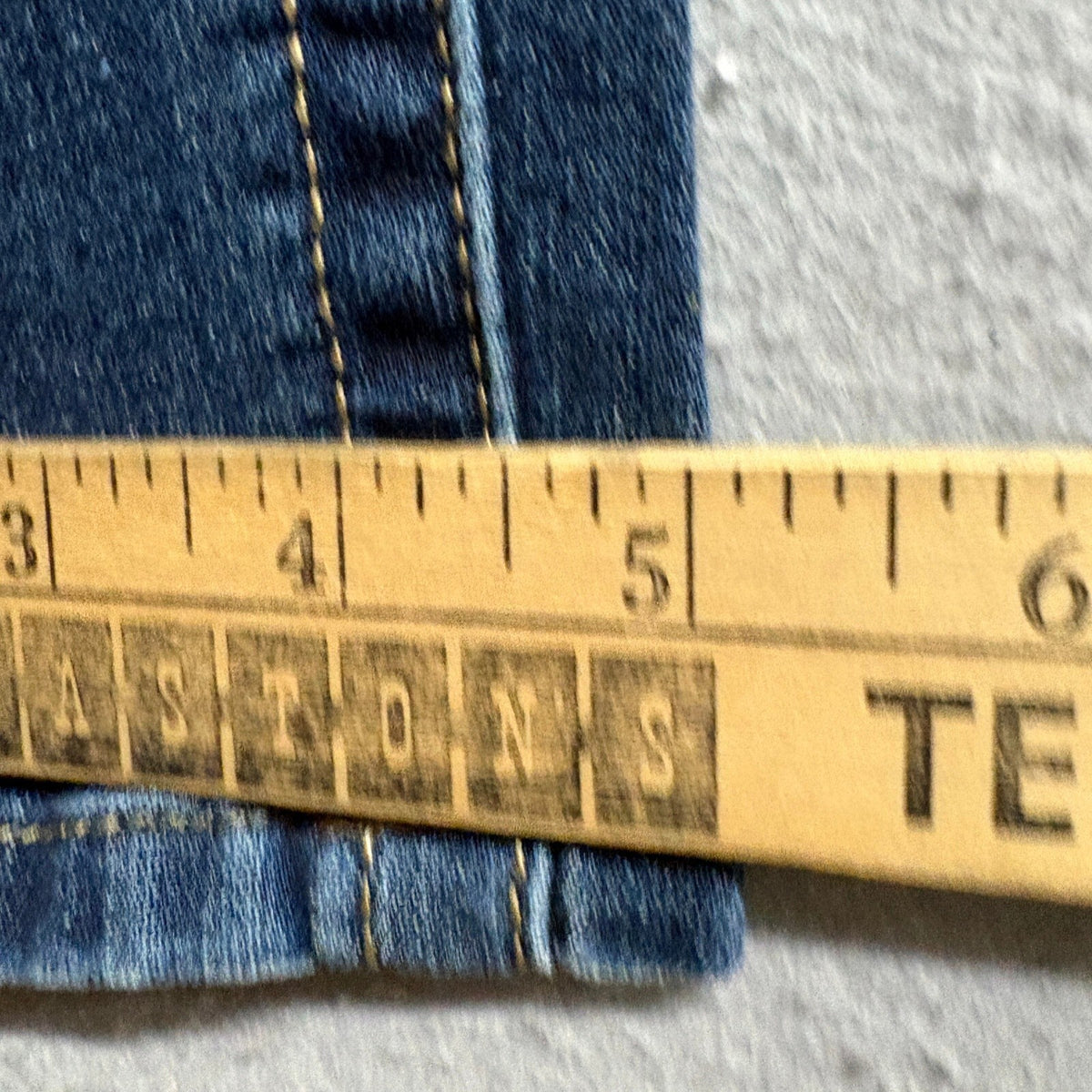 Seven 7 Jeans Womens Size 6 Tummyless High Rise Skinny Medium Wash Blue Denim