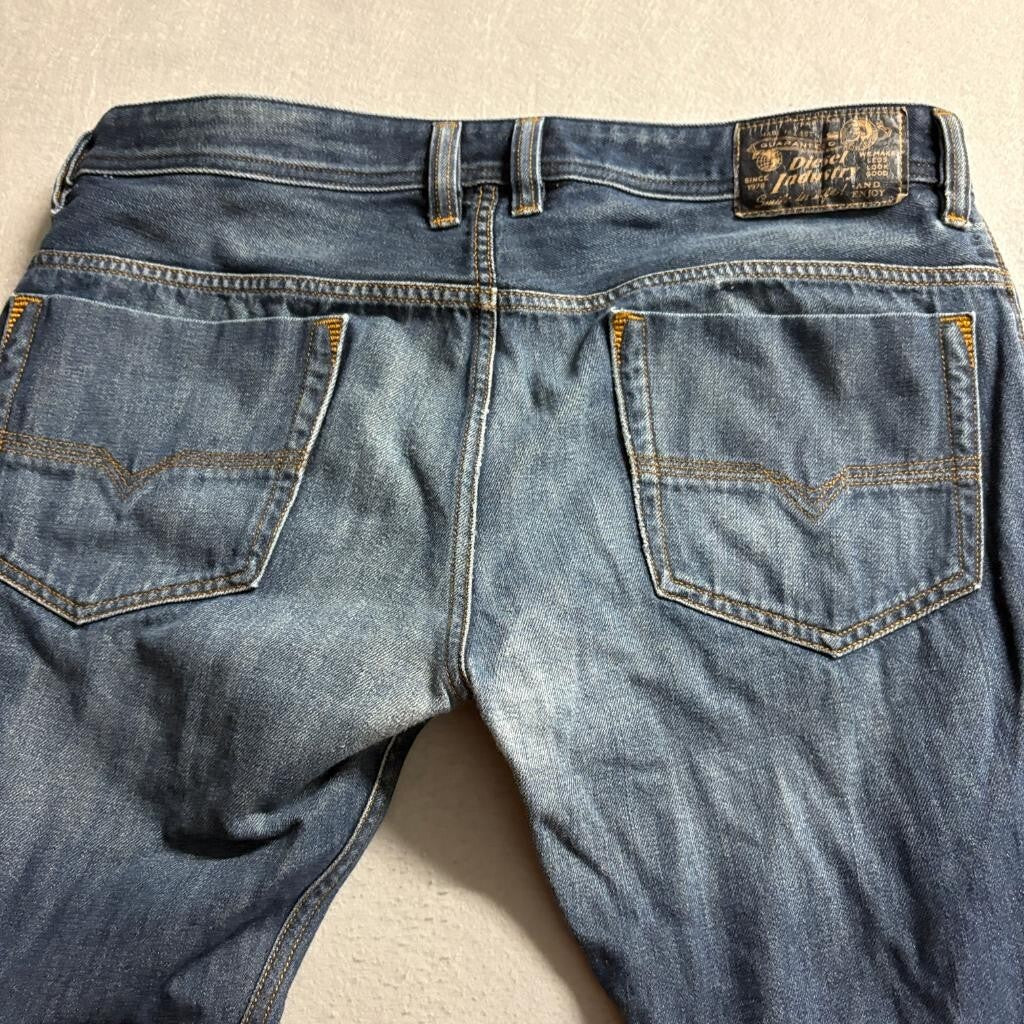 Diesel Safado Jeans Mens 34x32 Regular Slim Straight Wash 0RUs6 Blue Denim
