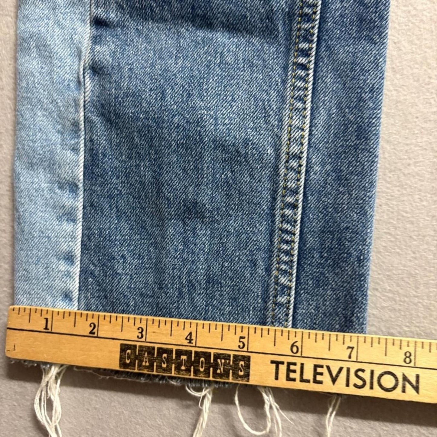 BDG Urban Outfitters Jessye Two Tone Colorblock Straight Jeans Womens 28x28 Raw
