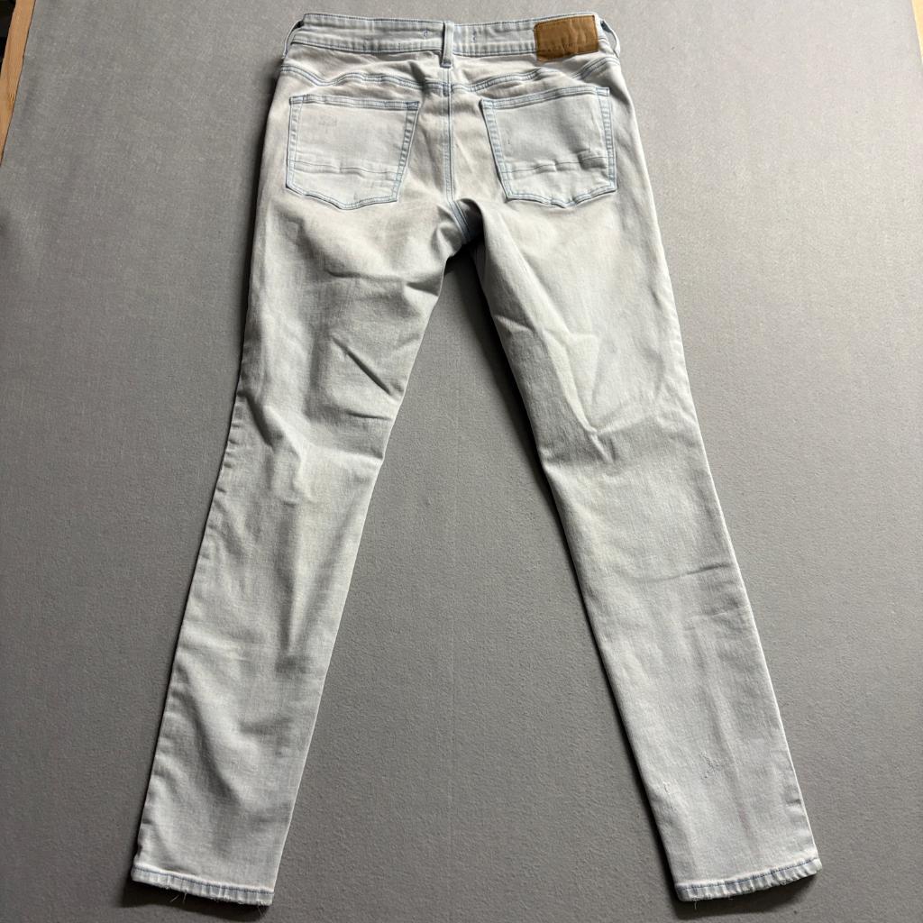 PacSun Stacked Skinny Jeans Mens 31x30 Light Wash Distressed Ripped Denim