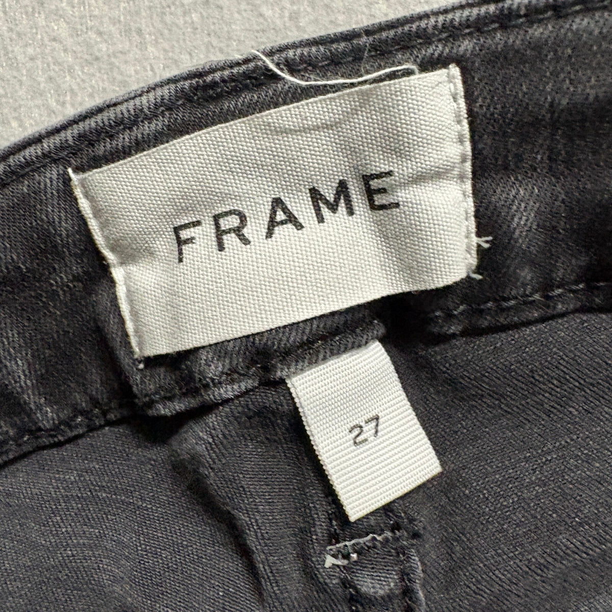 FRAME Le Crop Mini Boot Jeans Womens Size 27 Black Frayed Raw Hem Stretch Denim