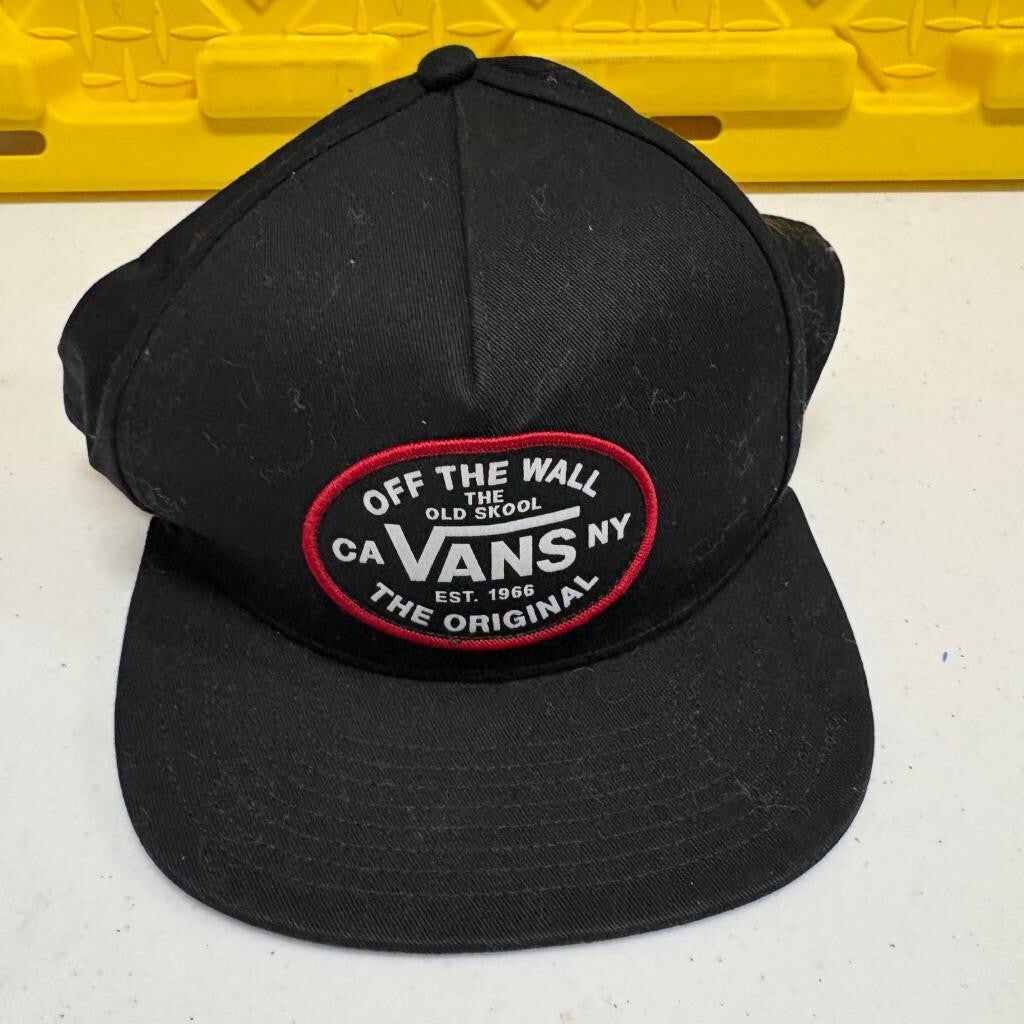 Vans Off The Wall Snapback Hat Mens Black Skateboarding Cap