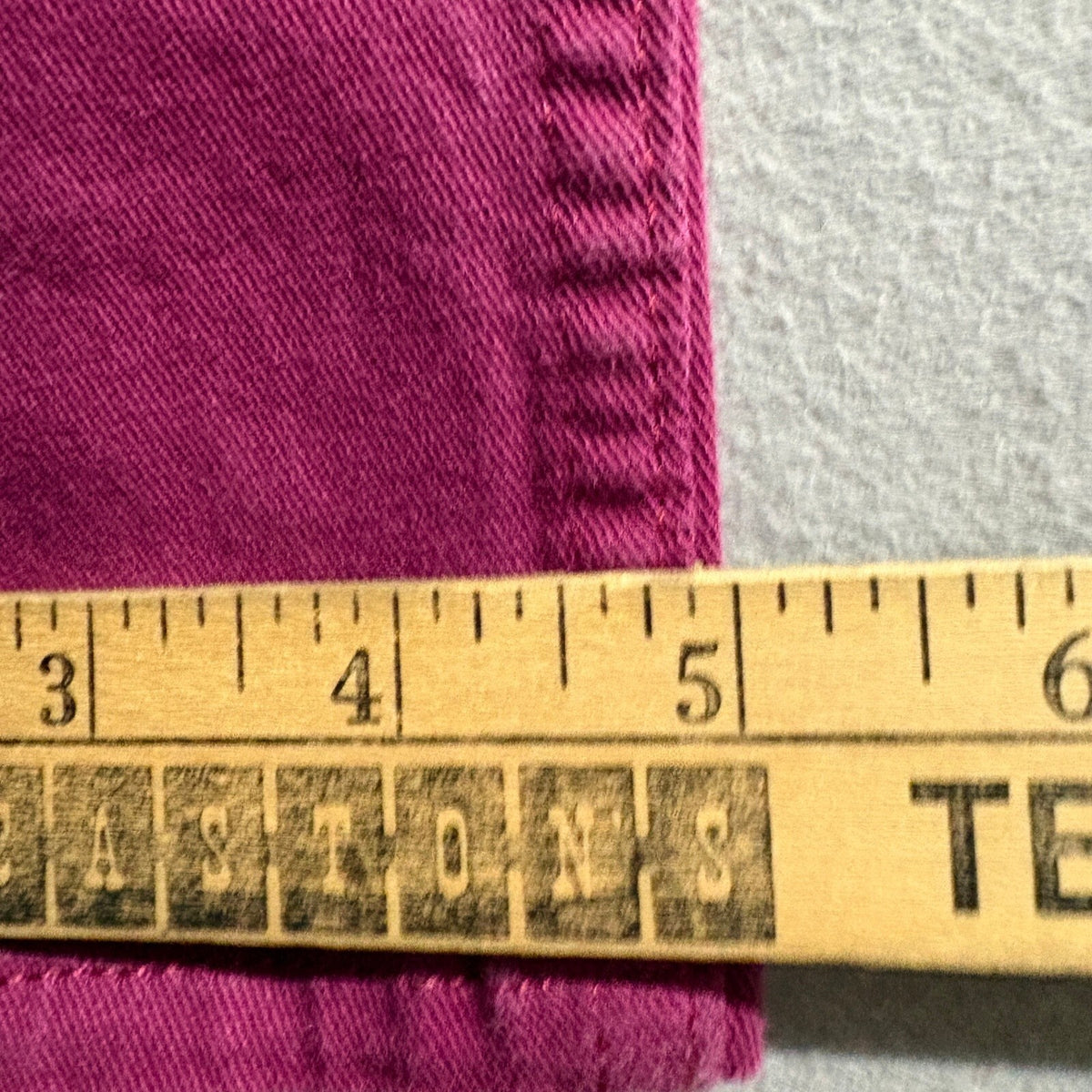 Levi's 535 Super Skinny Jeans Womens Size 25 Purple Magenta Stretch Denim Pants