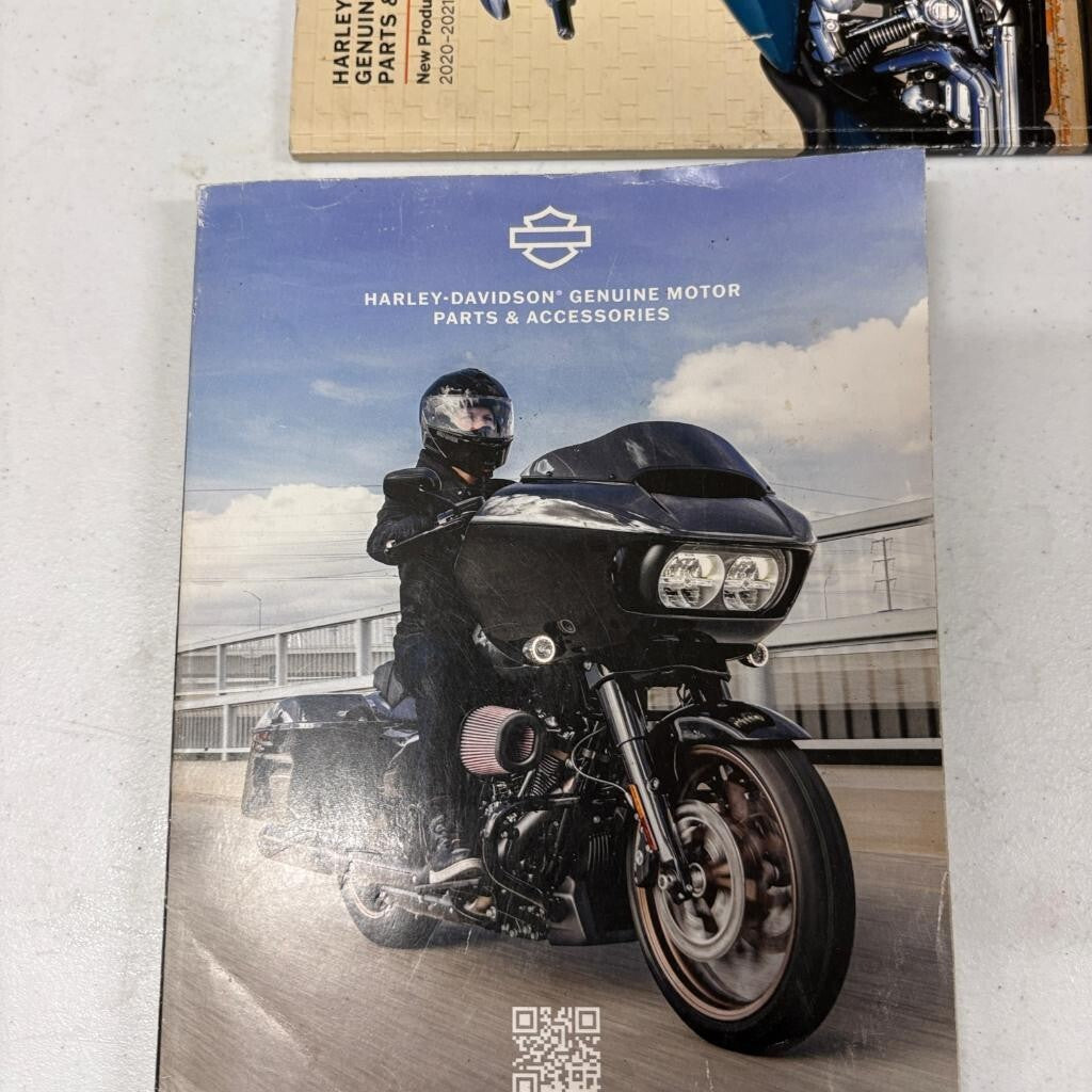 Harley-Davidson Parts and Accessories Catalog Lot 2020 2021 2022 Screamin Eagle