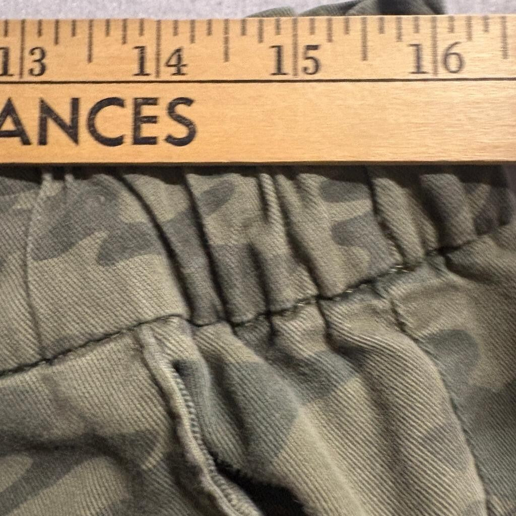 Levi's Womens Camo Jogger Pants Size L Green Camouflage Drawstring Elastic Waist