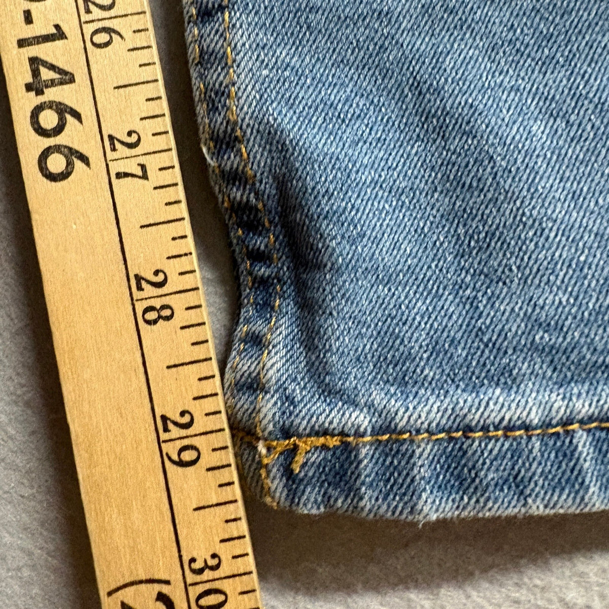 Levis 502 Regular Taper Jeans Girls Size 16 Reg Blue Distressed Denim W28 L30
