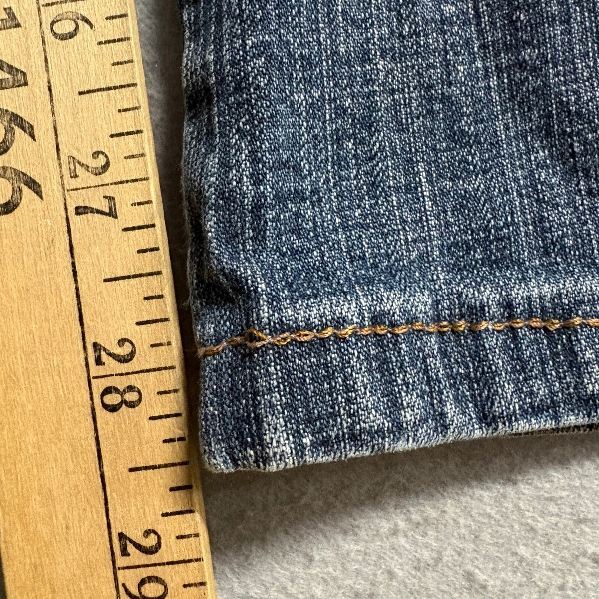Aura From Wrangler Jeans Womens 16 AVG Blue Denim Straight Leg Embellished