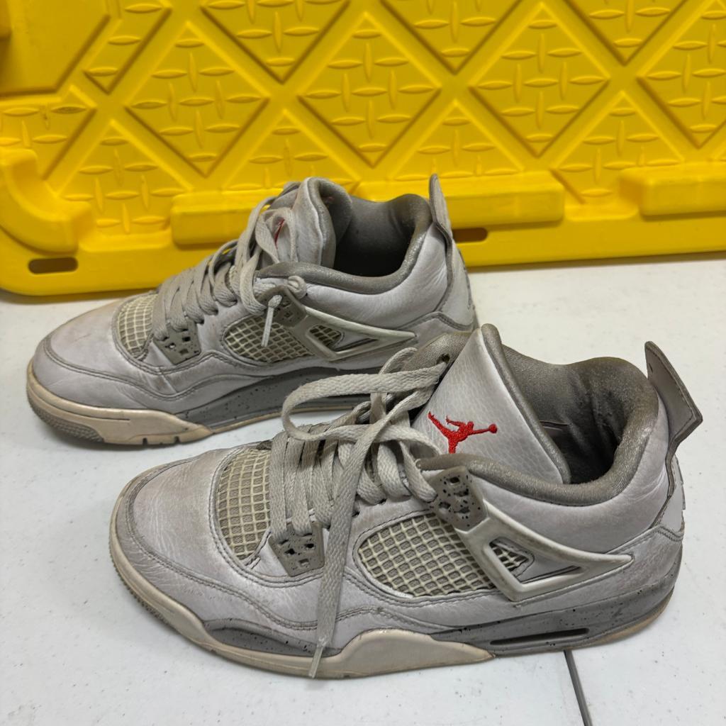 Jordan 4 Retro White Oreo Tech Grey GS DJ4699-100 Size 6.5Y Mens 6.5 Sneakers