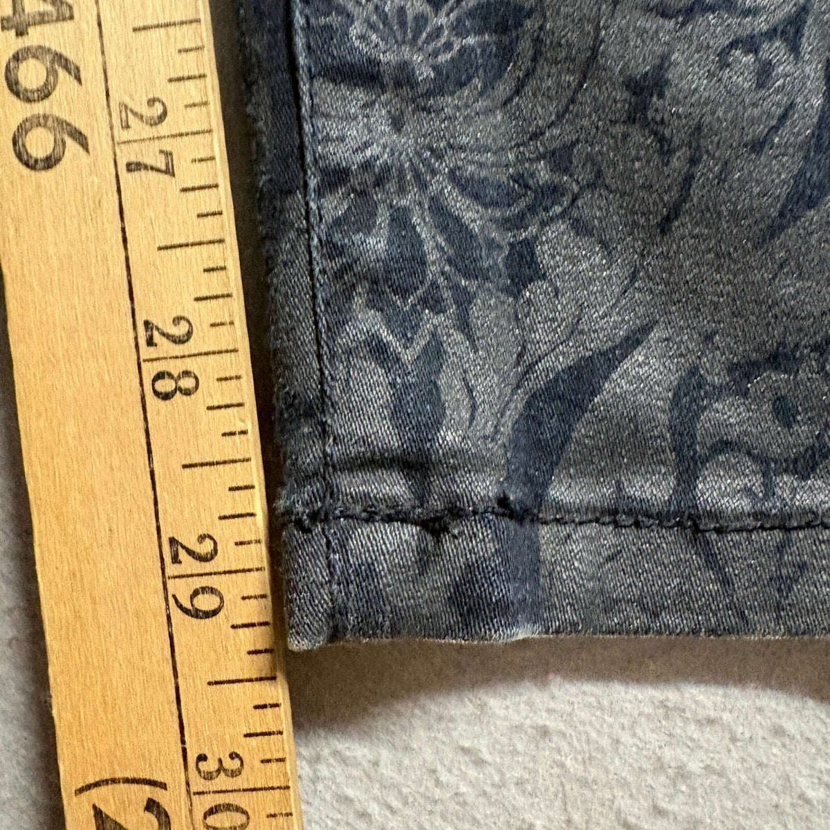 KanCan Jeans Womens Size 7 Skinny Floral Damask Printed Blue Denim Made in USA