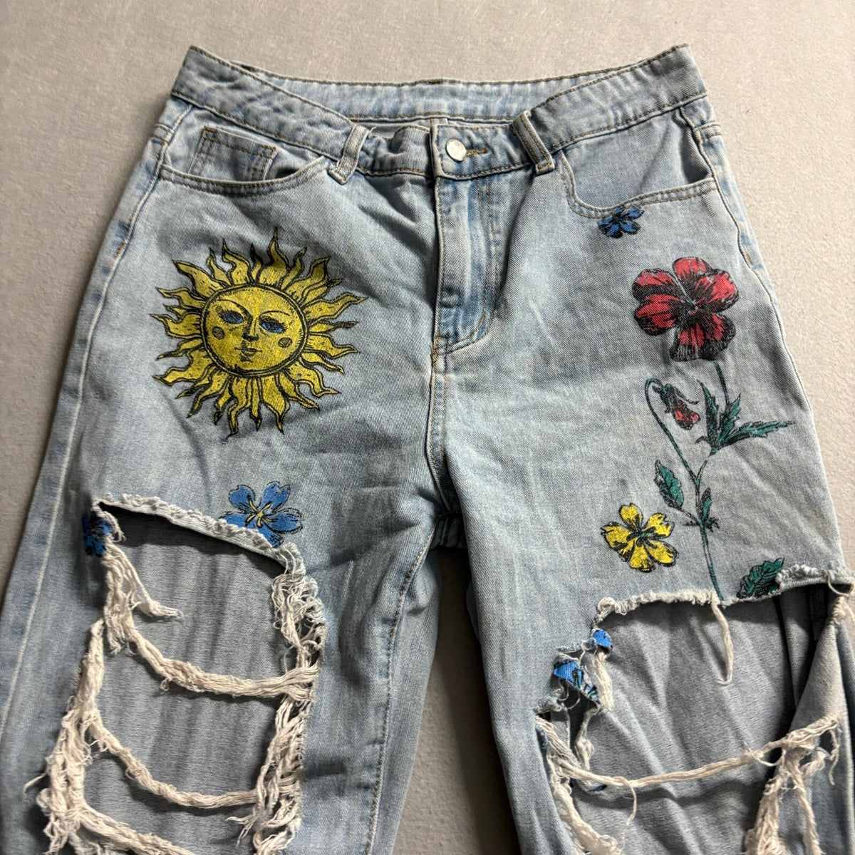 Shein Sun and Flower Graphic Distressed Jeans Womens Large Light Wash Denim