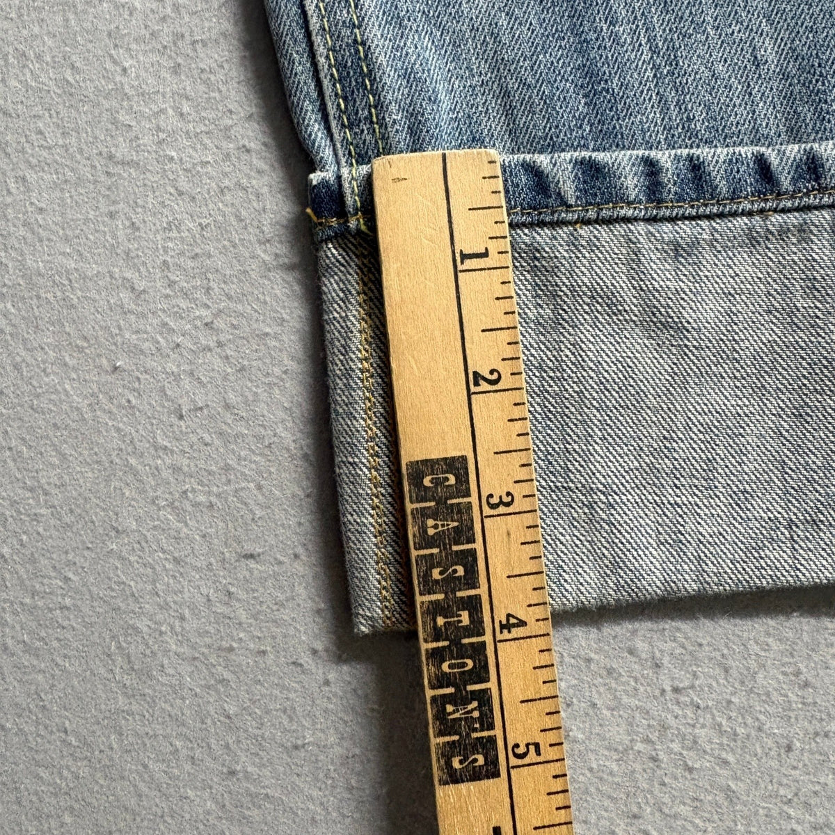 Old Navy Blue Jeans Womens Size 8 Capri Cuffed Crop Denim Low Waist Y2K Blue