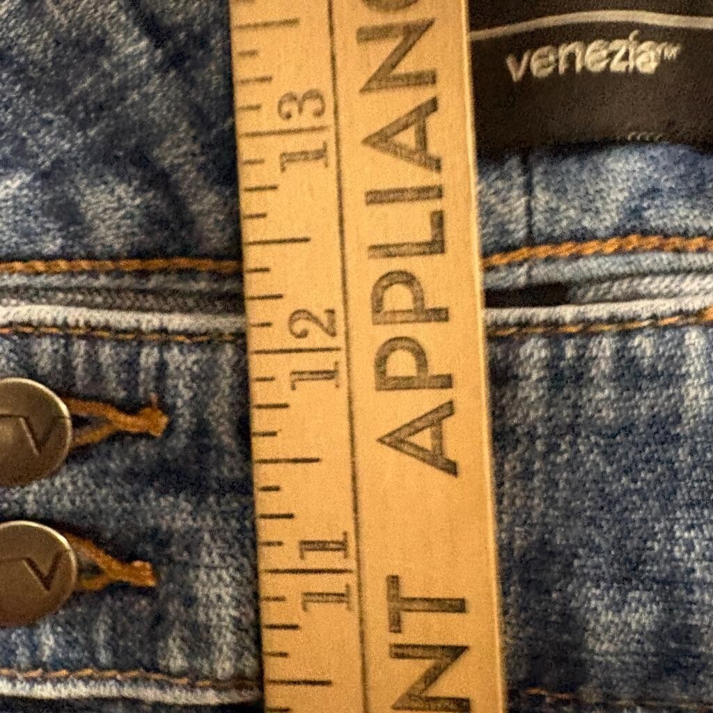 Venezia Jeans Womens Plus Size 20 Blue Denim Capri Crop Pants Stretch