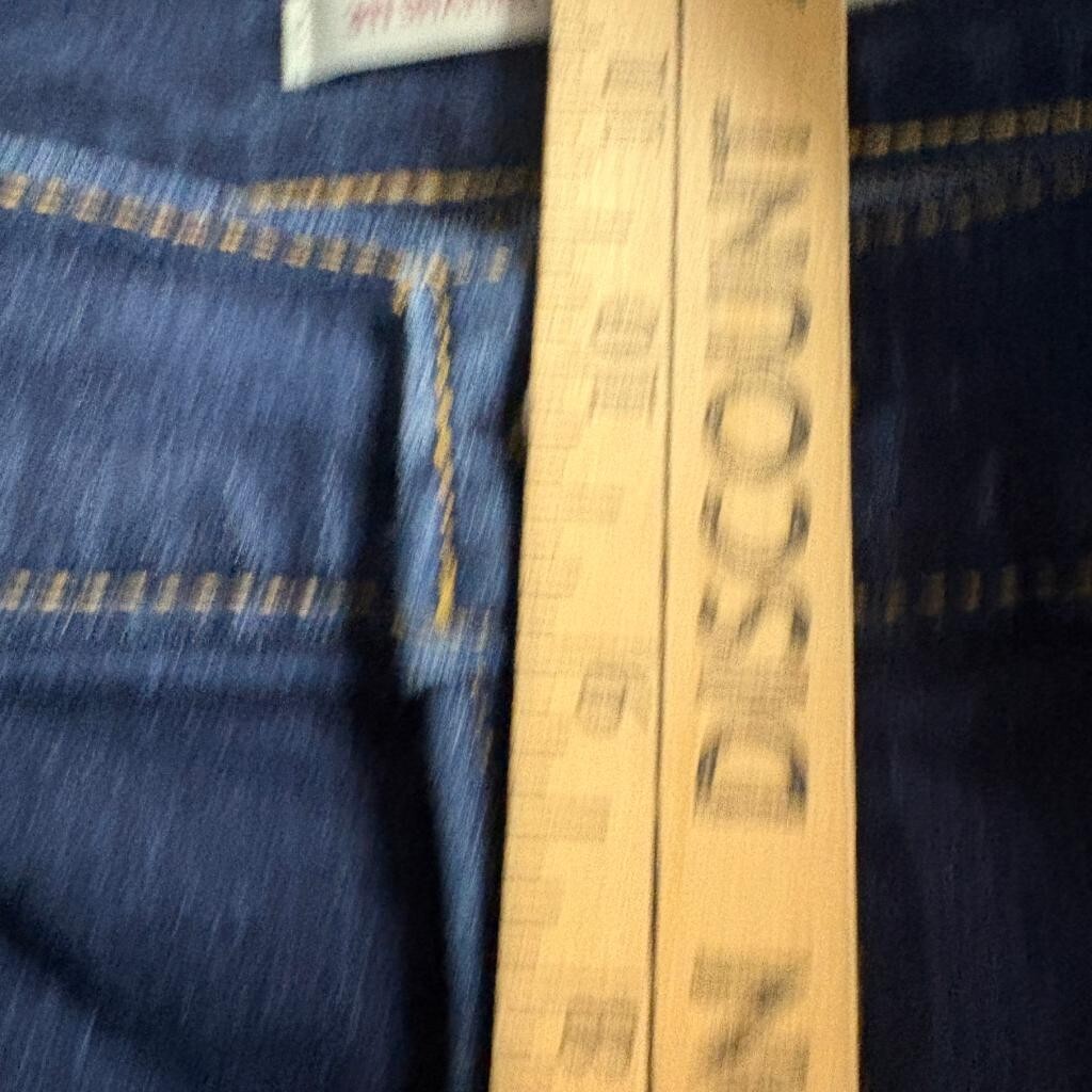 Levi's 311 Shaping Skinny Jeans Womens 18W S Dark Wash Stretch Blue Denim